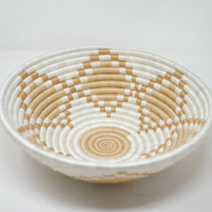 Neri Woven Bowls - Medium Bowl, White with Tea